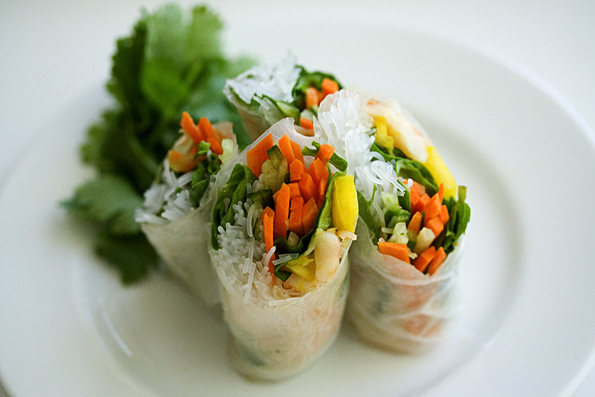 Vietnamese Summer Rolls oatmeal breakfast in a mason jar